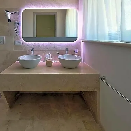 Relais Val D'orcia 3* פיינצה
