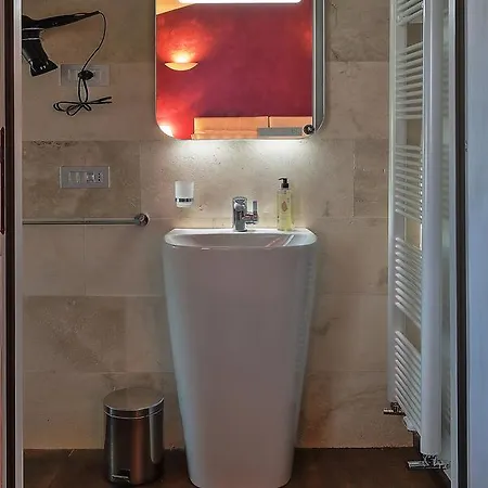 Hotel Relais Val D'orcia 3*