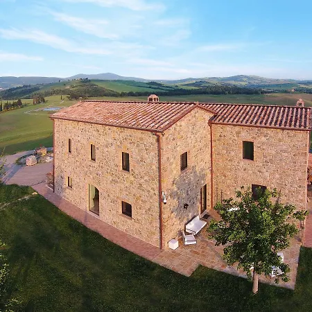 Relais Val D'orcia 3*